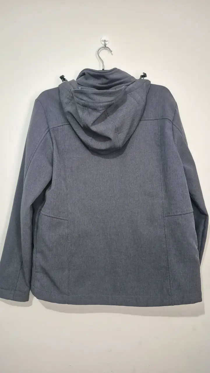 Chaqueta técnica gris Alpes Outdoor con capucha - 4