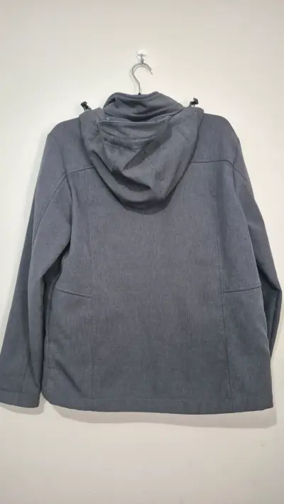 Chaqueta técnica gris Alpes Outdoor con capucha - miniatura 4