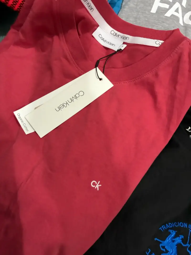 Lote 14 poleras de marcas variadas para hombre - 6