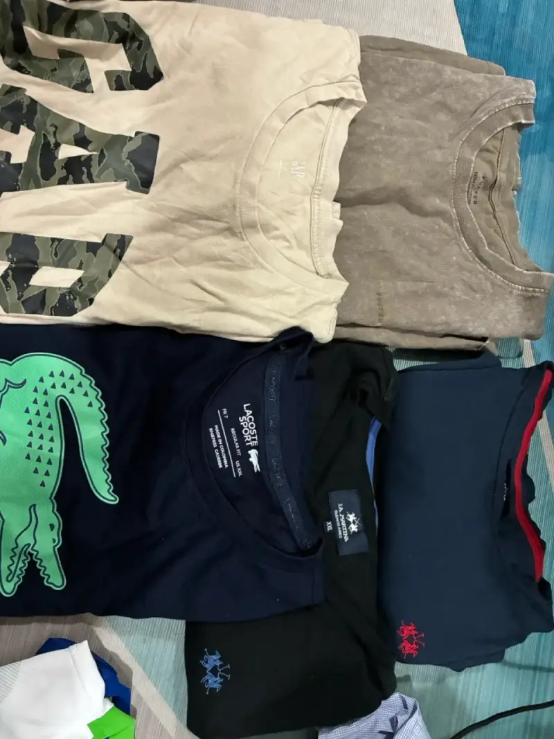 Lote 5 poleras XXL de marcas variadas - 1