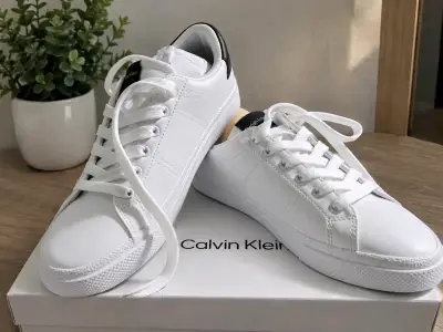 Zapatillas blancas Calvin Klein para mujer - miniatura 1