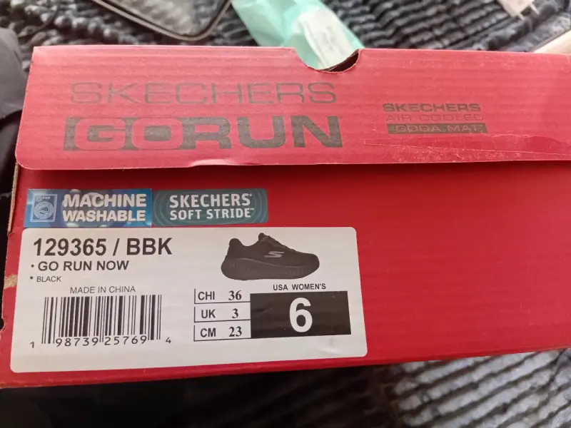 Zapatillas deportivas negras Skechers para hombre - 3