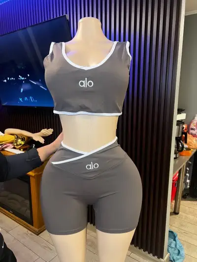Conjunto deportivo mujer Alo negro y blanco - miniatura 3
