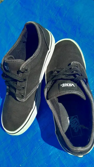 Zapatillas negras Vans para jóvenes - miniatura 4