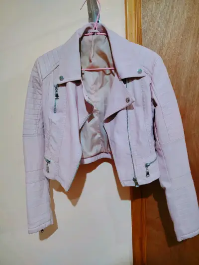 Chaqueta de cuero sintético rosa para mujer - miniatura 3