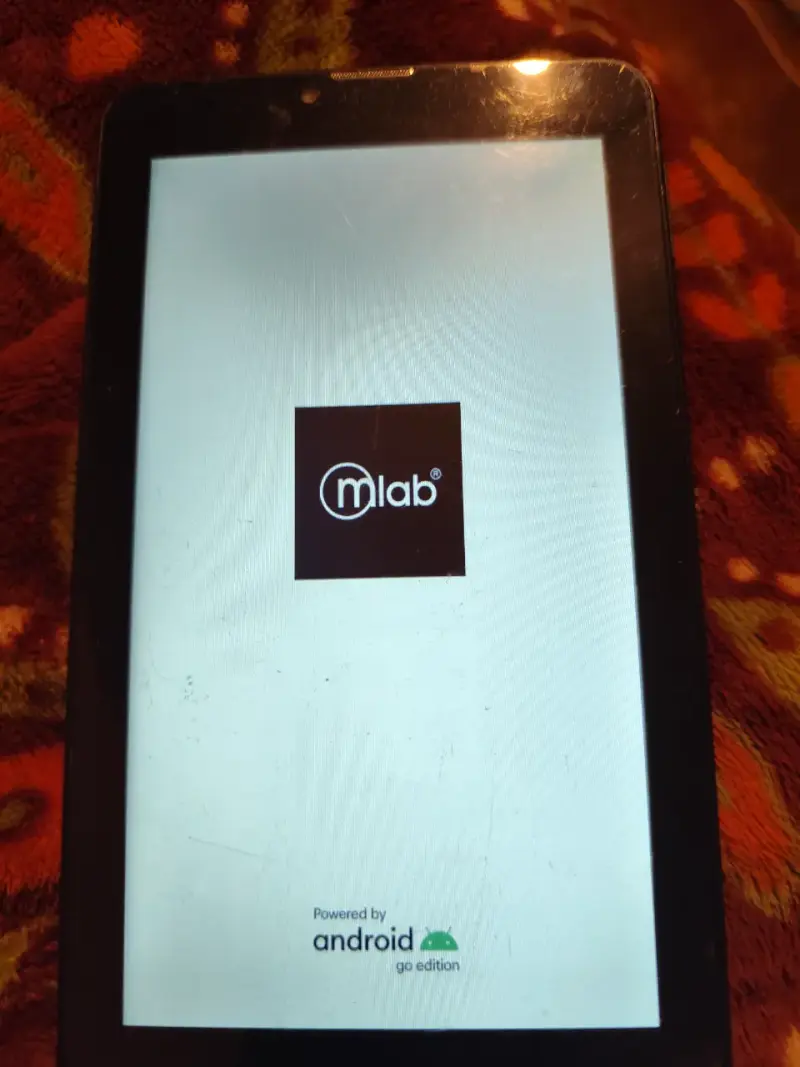 Tablet Mlab Android Quad Core 3G - 1