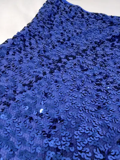 Vestido de lentejuelas - miniatura 2