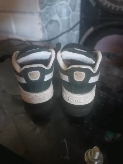 Zapatillas deportivas negras para niños Puma - miniatura 2