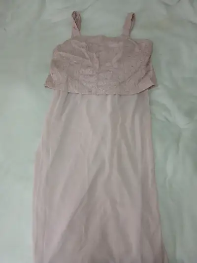 Vestido largo rosa - miniatura 1