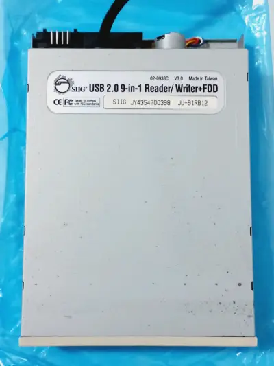 Unidad Interna Combinada SIIG JU-91RB12 - miniatura 5