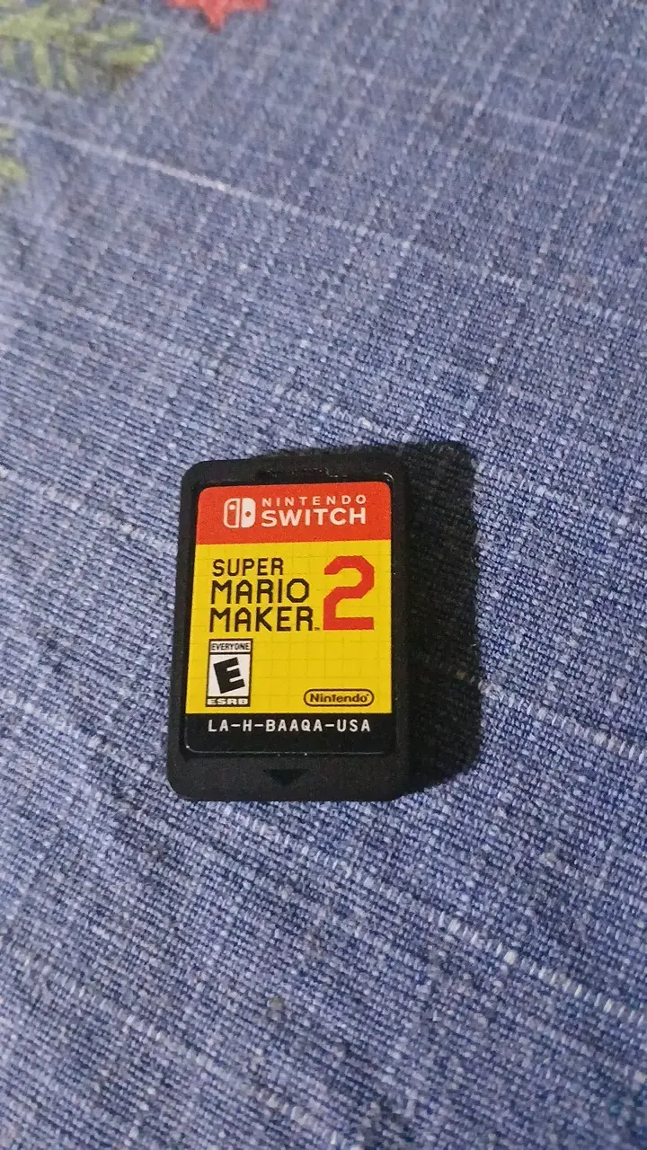 Mario Maker 2 sin caja - 2