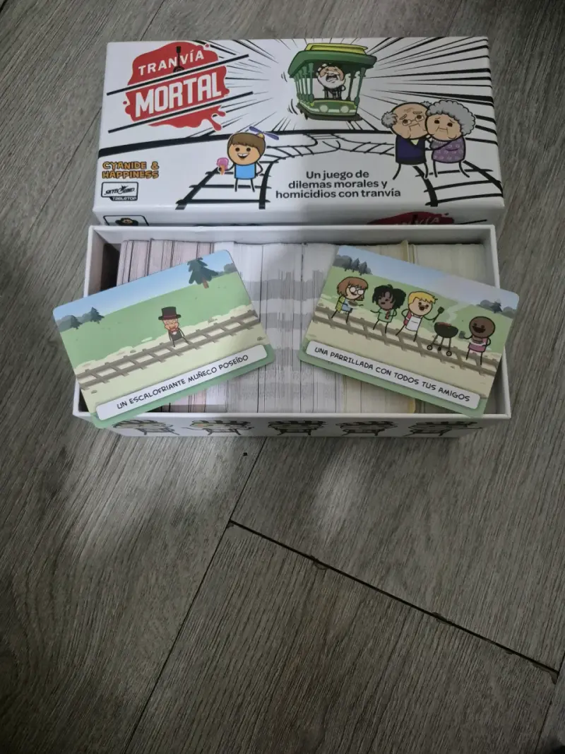 Juego de mesa Tranvía Mortal Cyanide & Happiness - 3