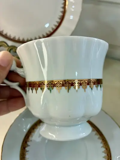Juego de Trío de té  de Porcelana con Detalles - miniatura 2