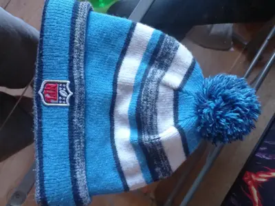 Gorro de lana NFL azul con pompon - miniatura 1