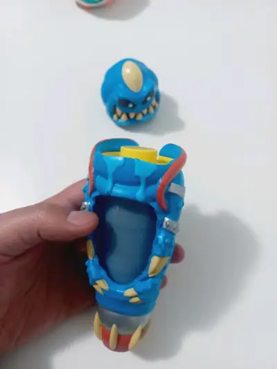 Spit Balls de Lanard Toys y Treasure X Aliens - miniatura 6