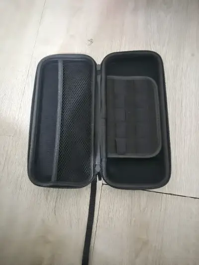 Funda rígida para Nintendo Switch - miniatura 2