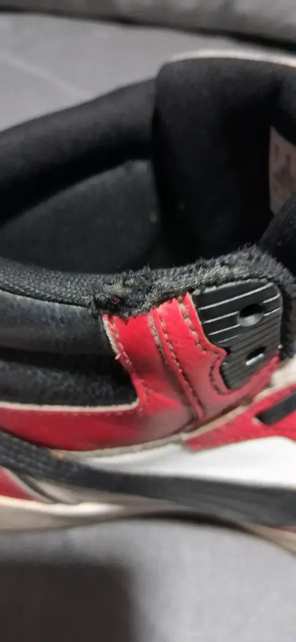Zapatillas deportivas Puma rojas y blancas - 5
