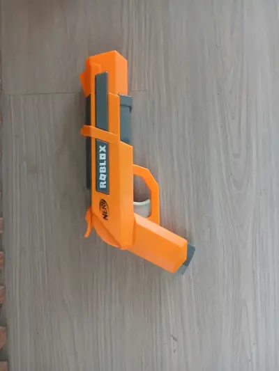 Pistola de juguete Nerf Roblox naranja - miniatura 1