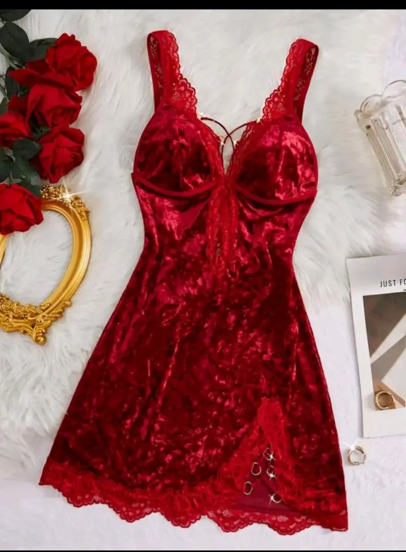 Babydoll de encaje rojo con detalles de encaje - 1