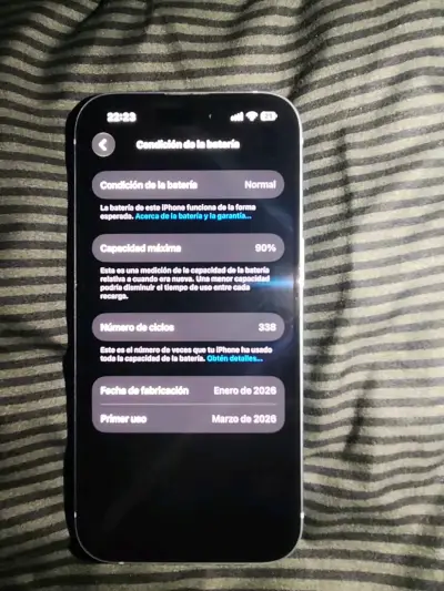 iPhone 15 en buen estado con 128GB - miniatura 3