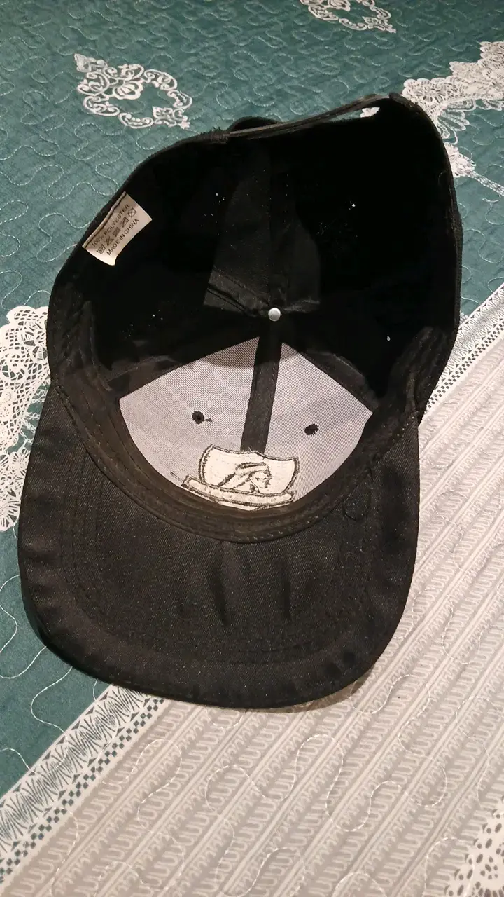 Gorra negra Colo-Colo con logo bordado - 2