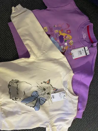 Ropa deportiva para niña - miniatura 2