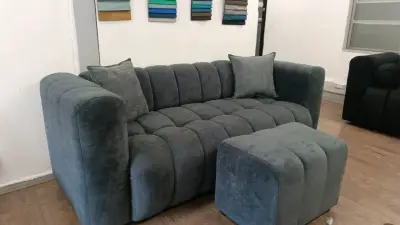 Sofá modular seccional de terciopelo marrón - miniatura 2