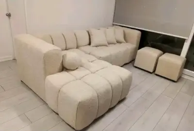 Sofá modular seccional de terciopelo marrón - miniatura 3