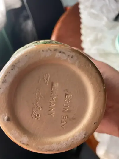 Jarras de cerveza alemanas con diseño tradicional - miniatura 5