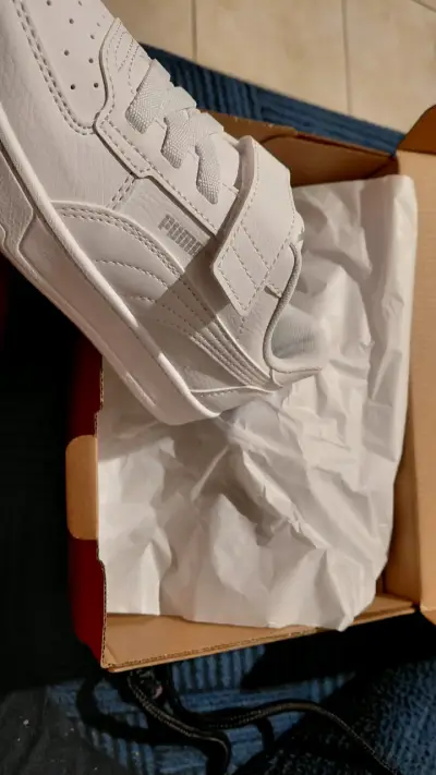 Zapatillas blancas puma y negras puma - miniatura 3