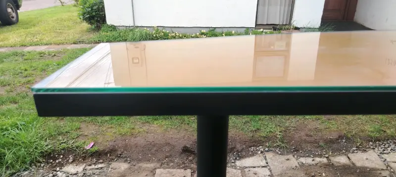 Escritorio de vidrio con silla de oficina - 4
