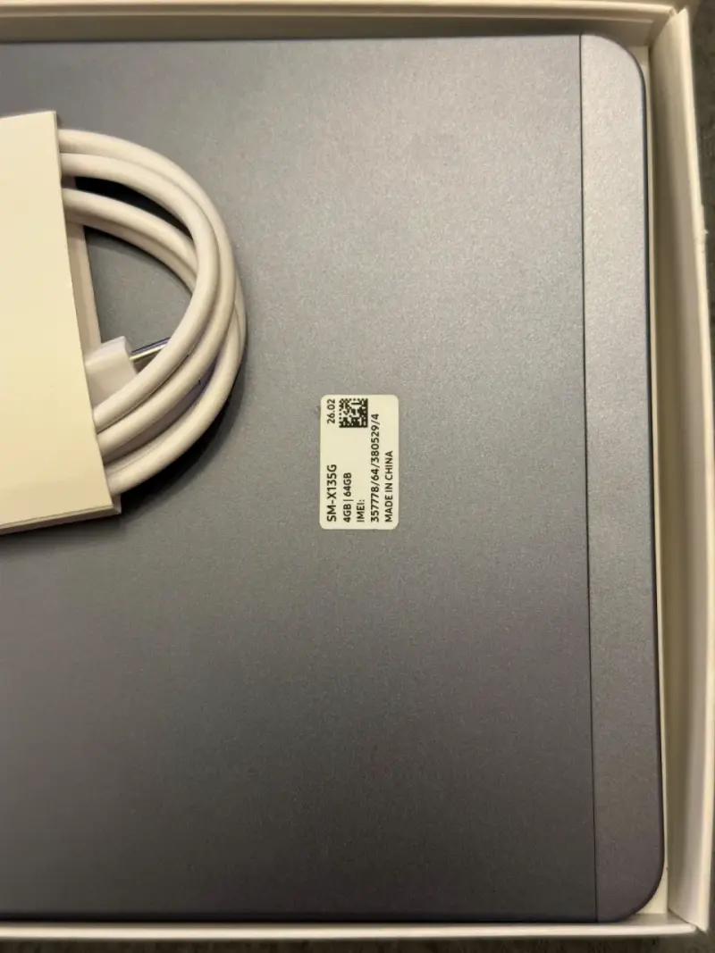 Samsung Galaxy Tab A11 64GB Gris con SIM - 2