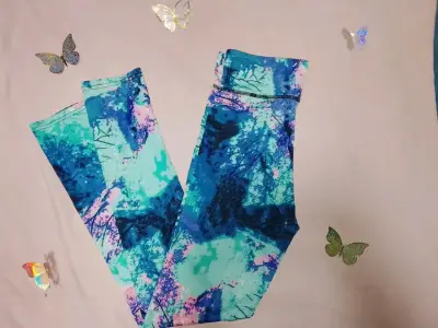 Leggings deportivos estampados coloridos - miniatura 3