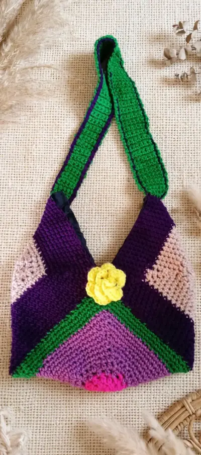 Bolso tejido a crochet multicolor hecho a mano - miniatura 3