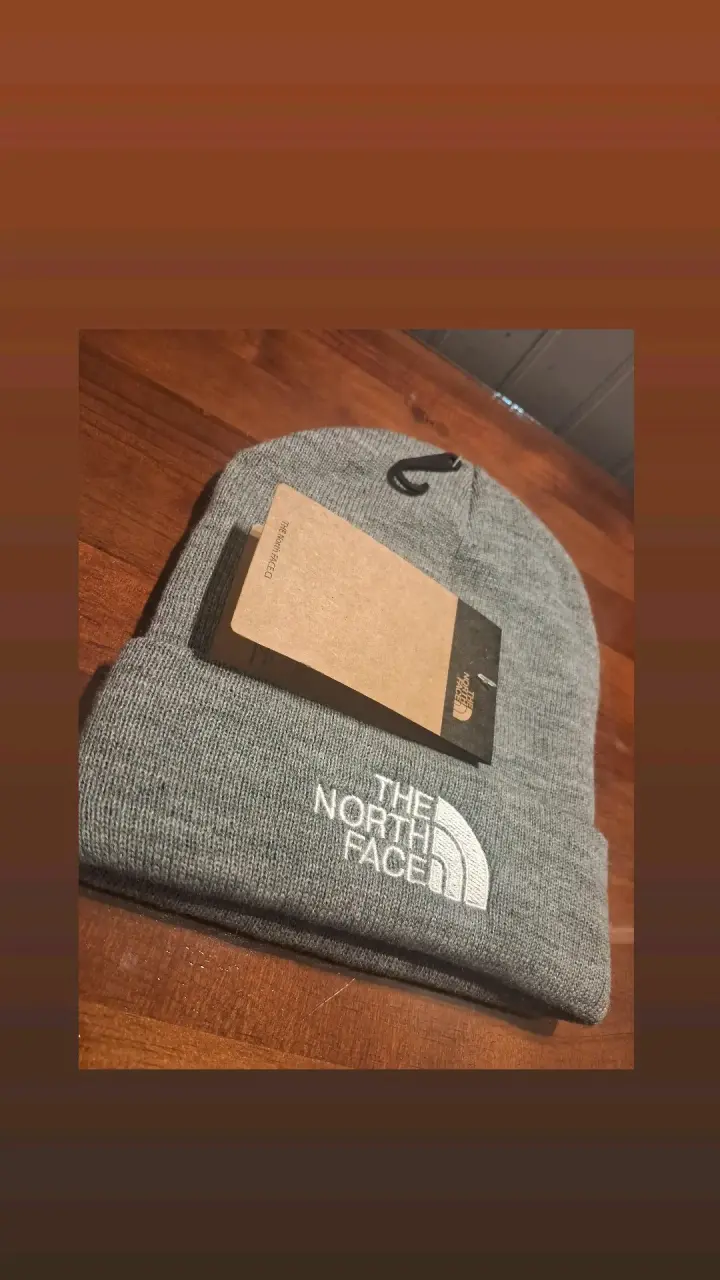 Gorro The North Face de lana en varios colores - 3
