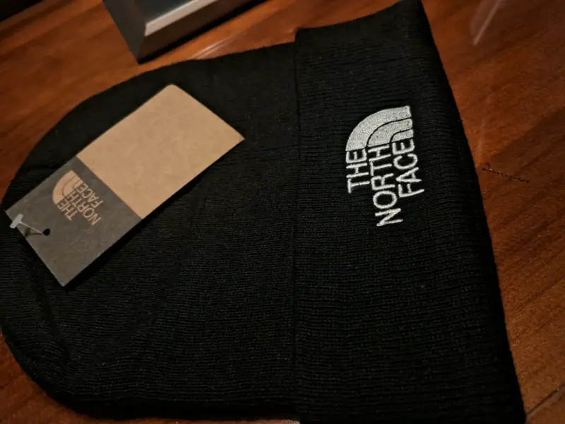 Gorro The North Face de lana en varios colores - 5