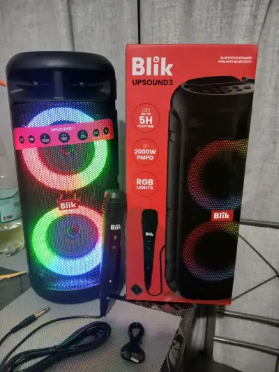 Parlante Bluetooth Blik UpSound3 con Luces RGB - miniatura 1