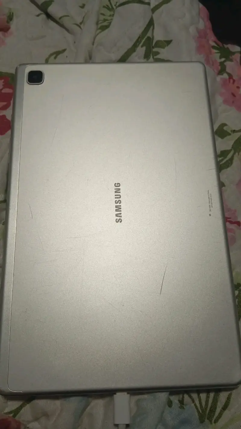 Tablet Samsung Galaxy Tab A7 en buen estado - 2