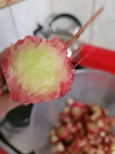 Rábano fresco picado para ensaladas - miniatura 3