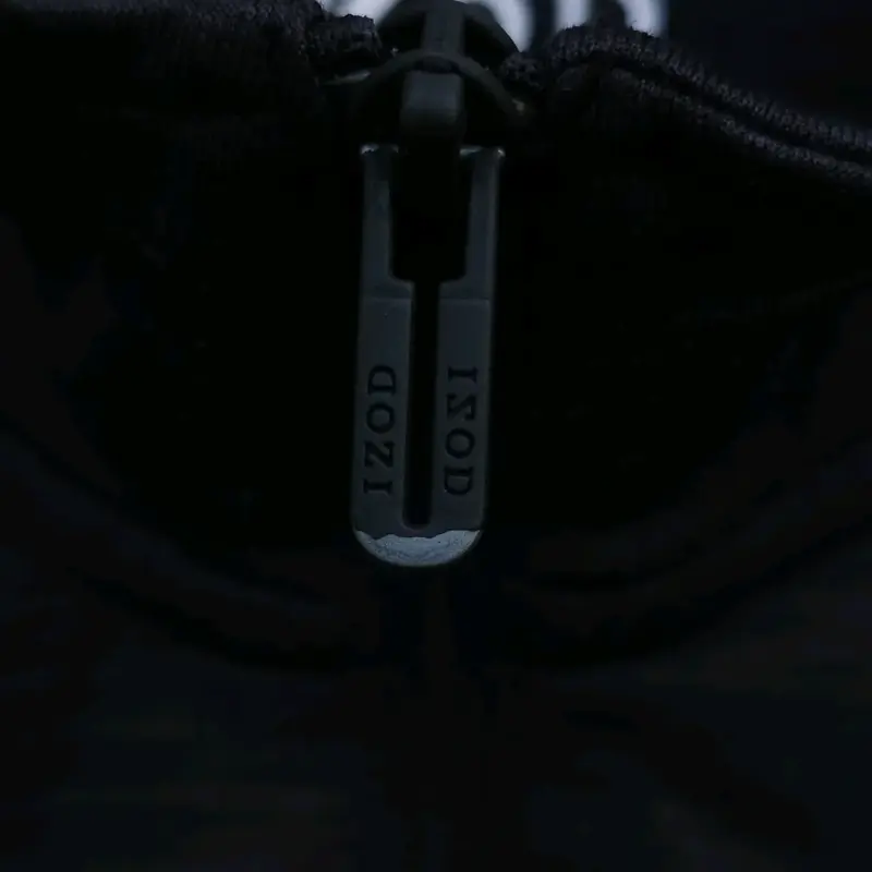 Polerón negro Izod Golf para hombre - 5