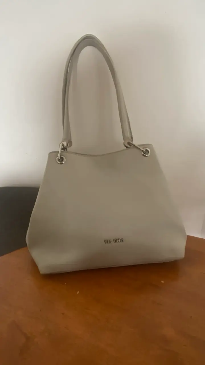 Bolso de mano beige Via Uno elegante
