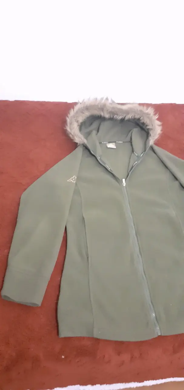 Chaqueta Kappa verde con capucha de piel - 3