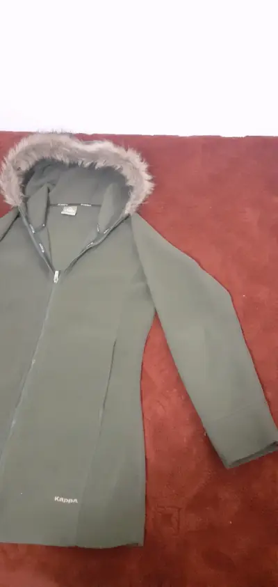 Chaqueta Kappa verde con capucha de piel - miniatura 4
