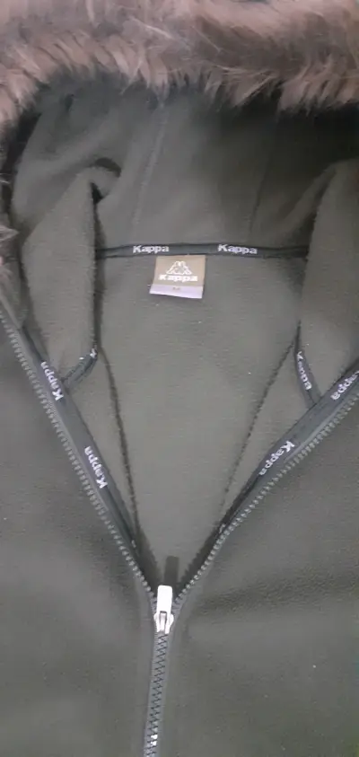 Chaqueta Kappa verde con capucha de piel - miniatura 5