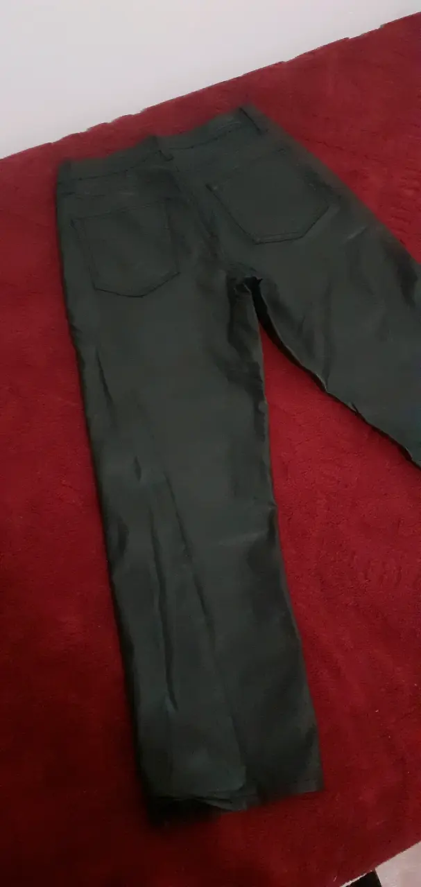 Pantalones negros de mezclilla talla 40 - 3