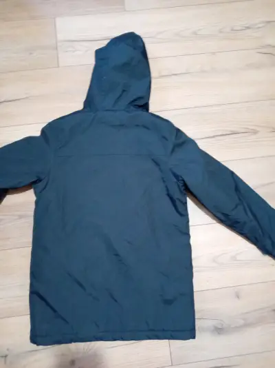 Chaqueta impermeable con capucha para niño - miniatura 2
