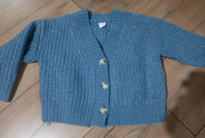 Conjunto de jeans y chaleco para niña - 2