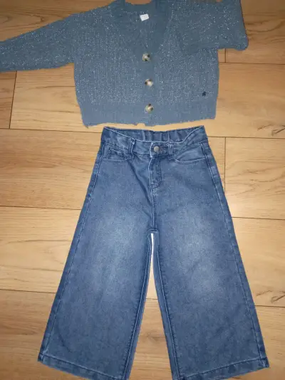 Conjunto de jeans y chaleco para niña - miniatura 3