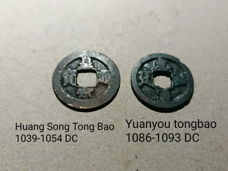 Monedas antiguas de bronce siglo 11