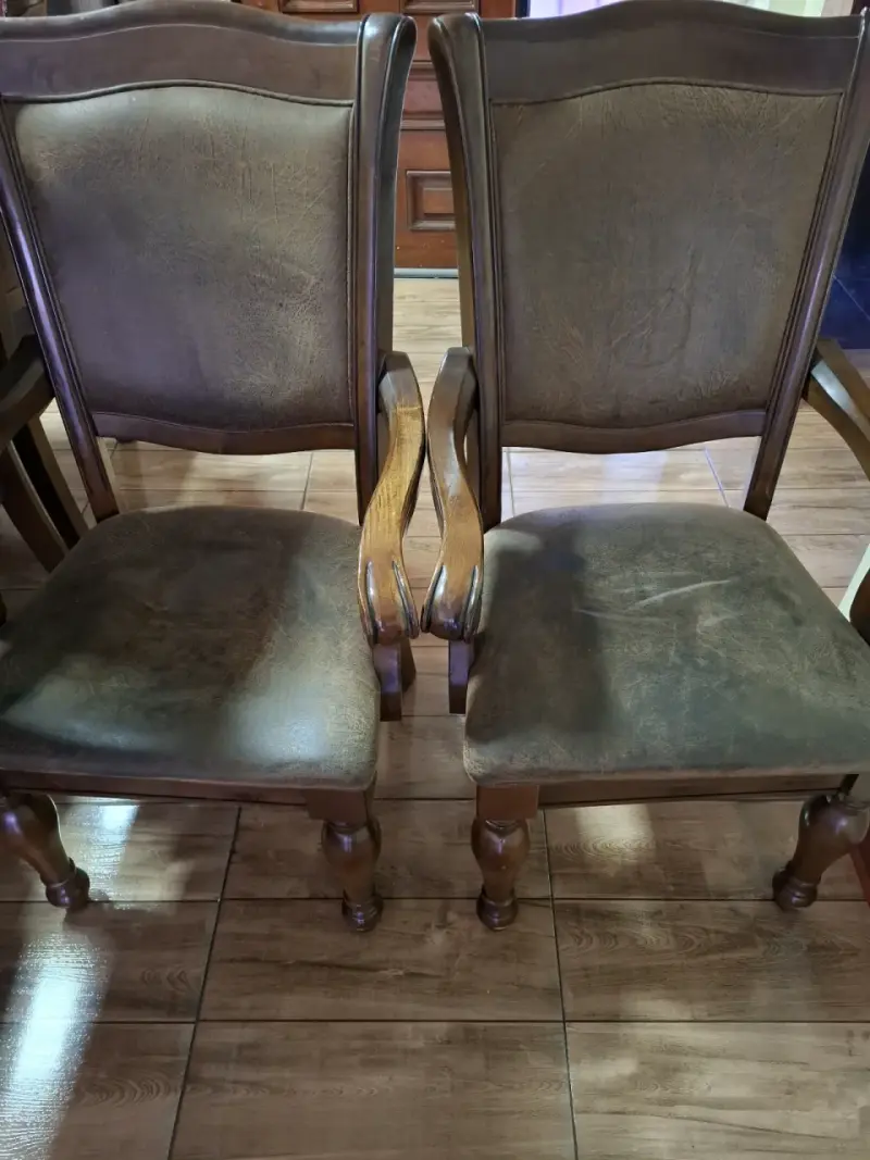 Juego de comedor de madera con 8 sillas - 6